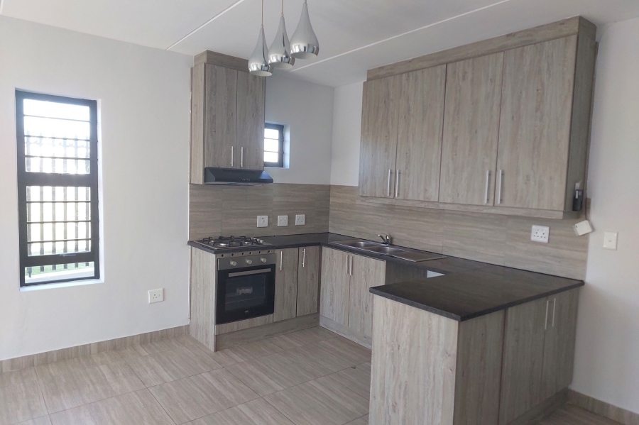 2 Bedroom Property for Sale in Parklands North Western Cape
